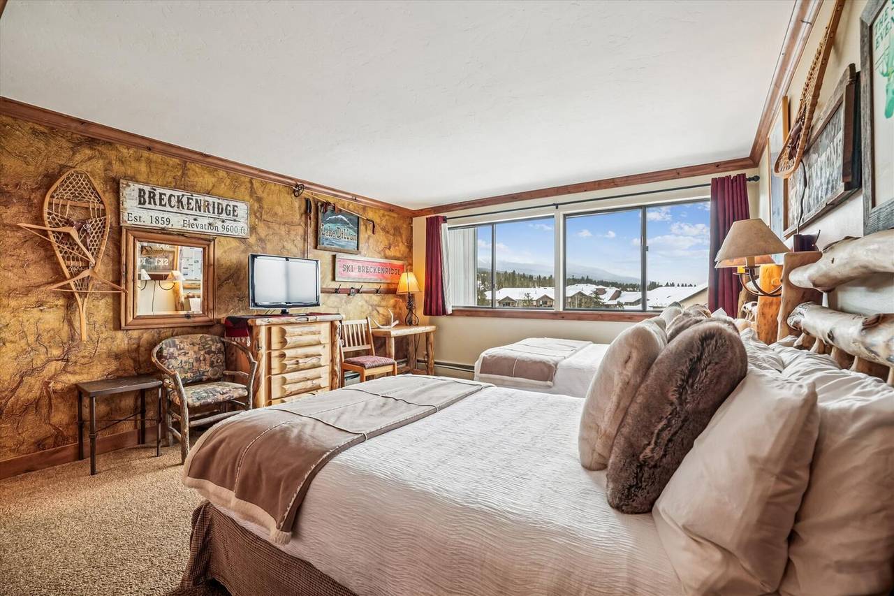 Bedroom - Beaver Run Peak 9 Penthouse - Breckenridge Vacation Rental Bedroom - Beaver Run Peak 9 Penthouse - Breckenridge Vacation Rental