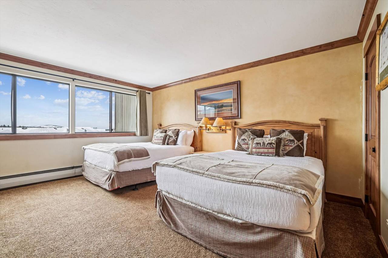 Bedroom - Beaver Run Peak 9 Penthouse - Breckenridge Vacation Rental Bedroom - Beaver Run Peak 9 Penthouse - Breckenridge Vacation Rental