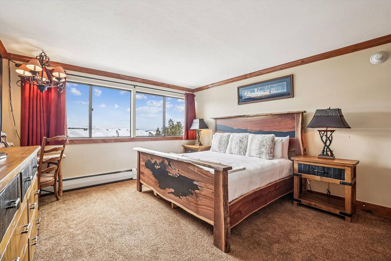 Bedroom - Beaver Run Peak 9 Penthouse - Breckenridge Vacation Rental Bedroom - Beaver Run Peak 9 Penthouse - Breckenridge Vacation Rental
