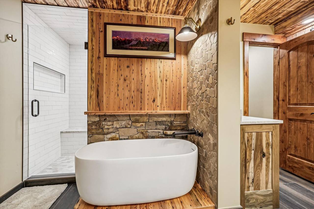 Bathroom - Beaver Run Peak 9 Penthouse - Breckenridge Vacation Rental Bathroom - Beaver Run Peak 9 Penthouse - Breckenridge Vacation Rental