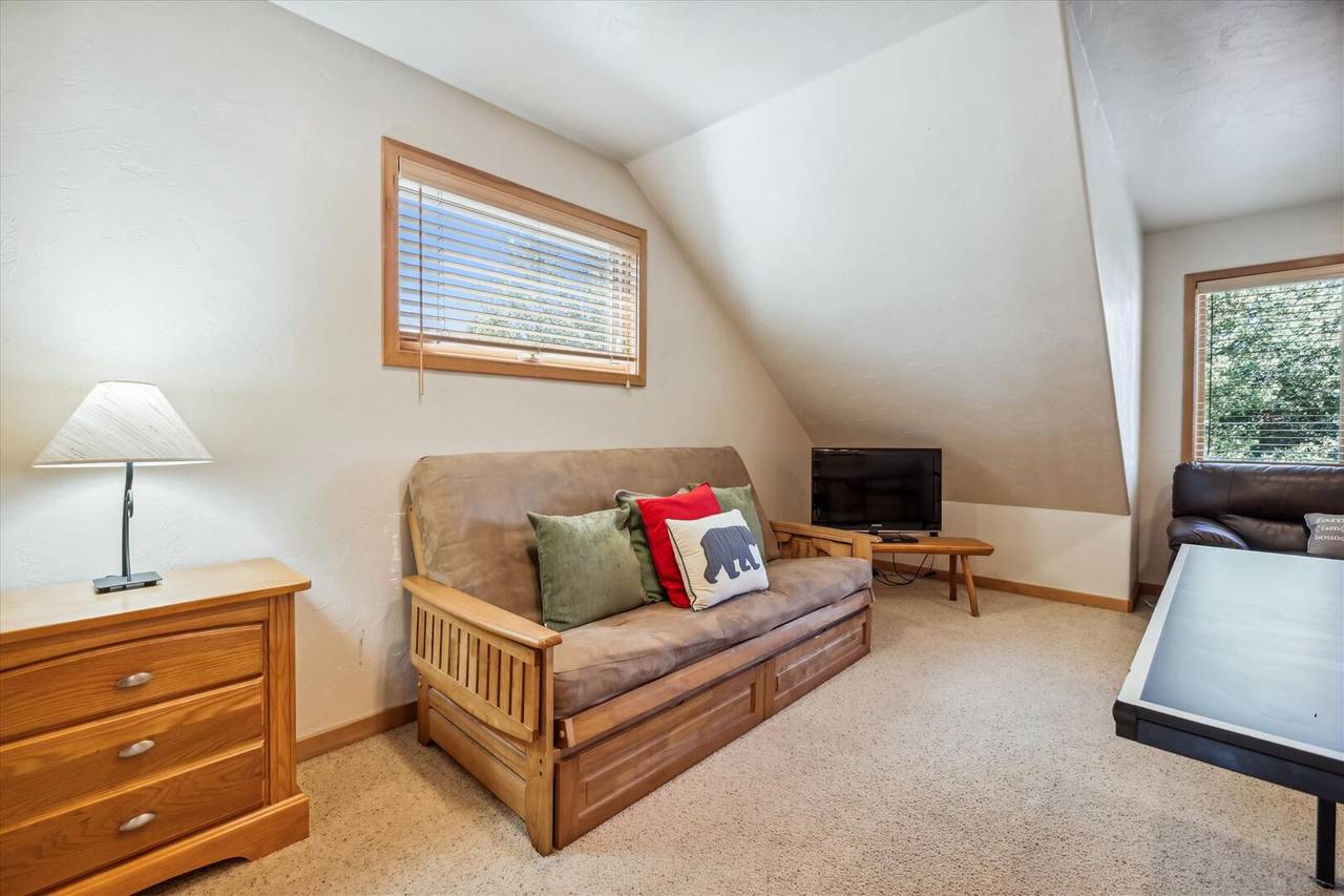 Game Room - Legend Lake Lookout - Silverthorne Vacation Rental Game Room - Legend Lake Lookout - Silverthorne Vacation Rental