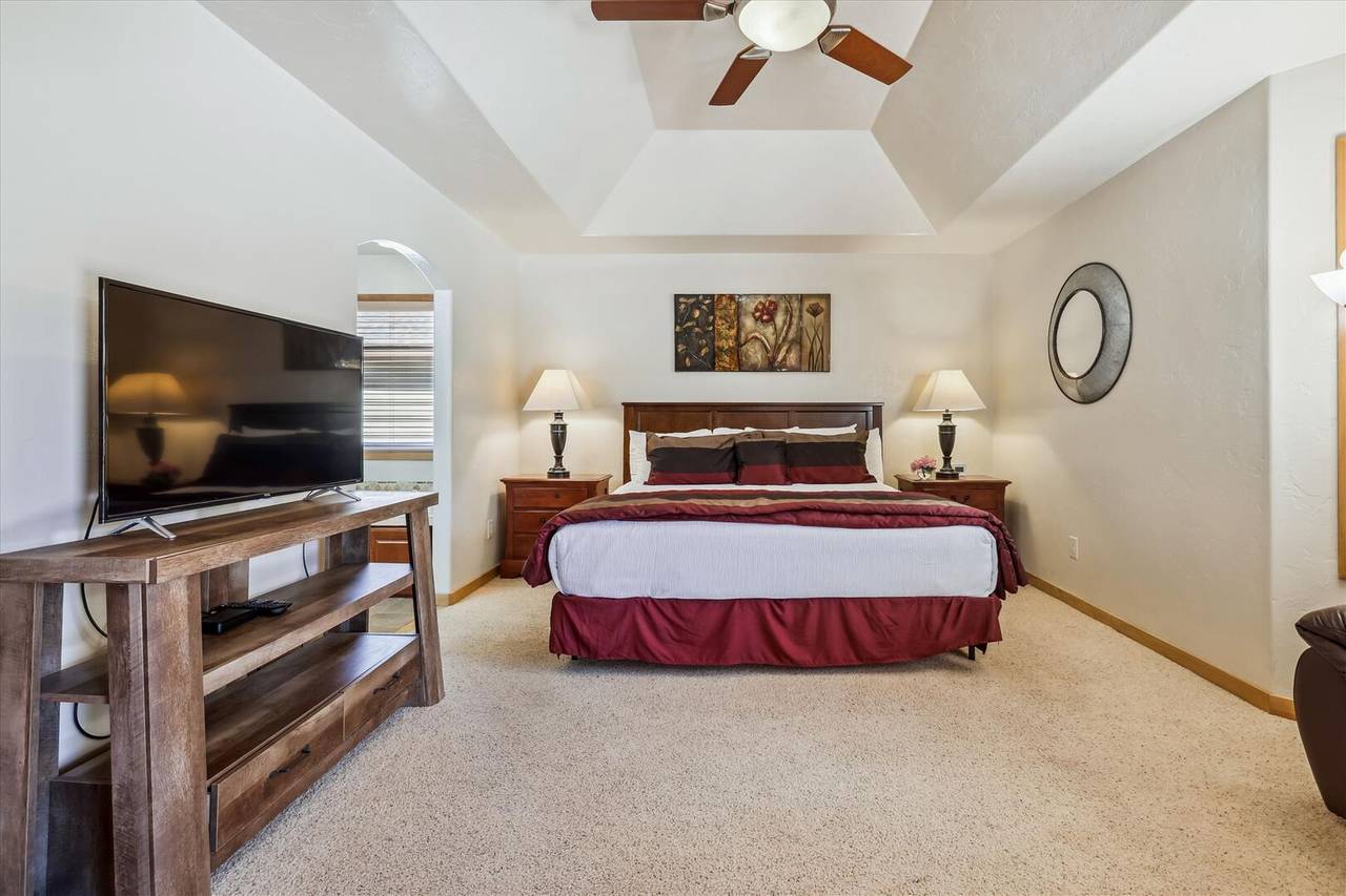 Bedroom - Legend Lake Lookout - Silverthorne Vacation Rental Bedroom - Legend Lake Lookout - Silverthorne Vacation Rental