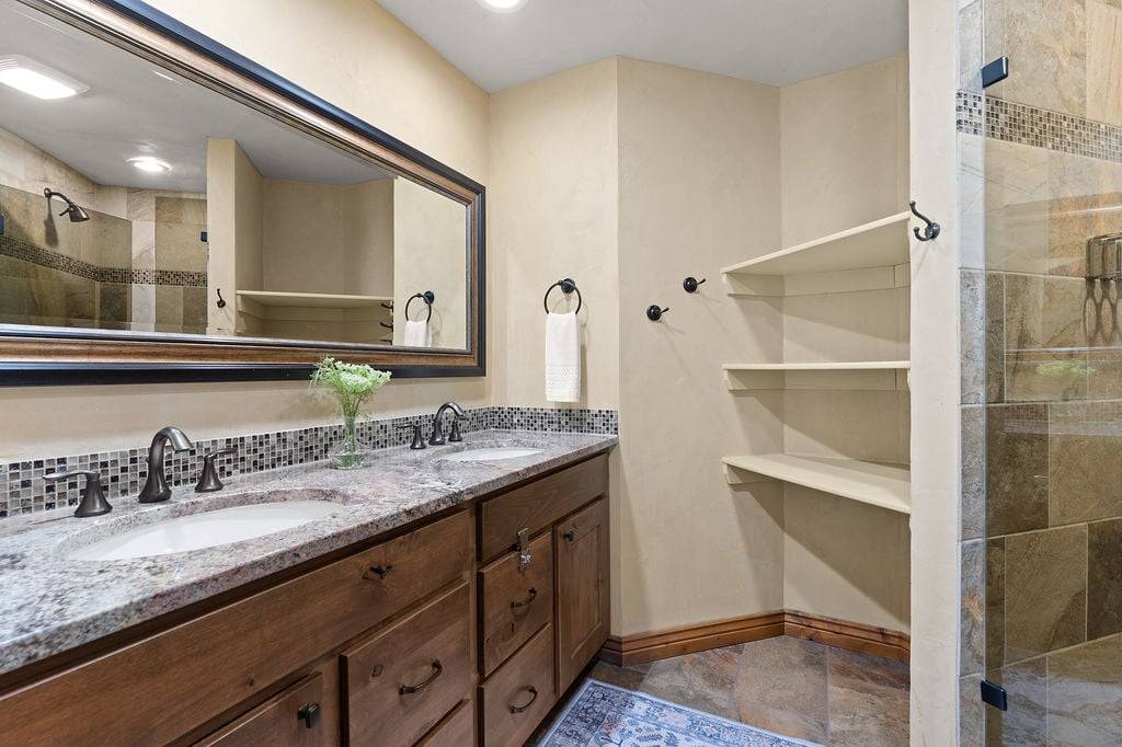 Bathroom, Village at Breckenridge Chateaux 1023, Breckenridge Vacation Rental Bathroom, Village at Breckenridge Chateaux 1023, Breckenridge Vacation Rental