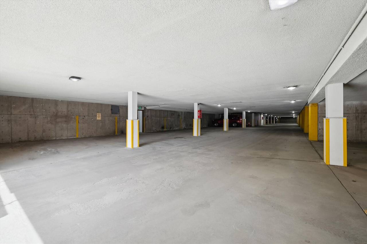 Garage - Sundowner II 201 - Breckenridge Vacation Rental Garage - Sundowner II 201 - Breckenridge Vacation Rental
