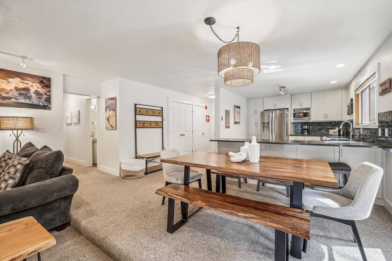 Dining Area - Sundowner II 201 - Breckenridge Vacation Rental Dining Area - Sundowner II 201 - Breckenridge Vacation Rental