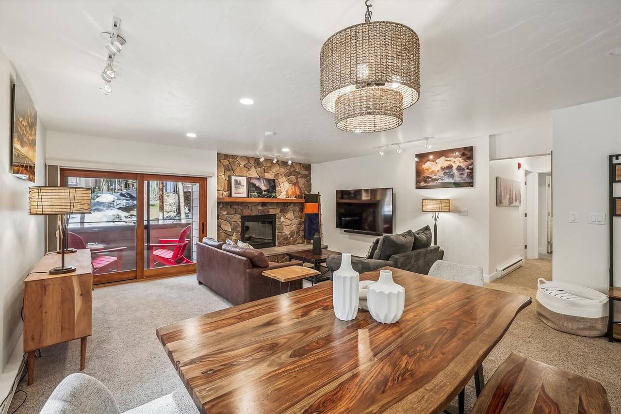 Dining Area - Sundowner II 201 - Breckenridge Vacation Rental Dining Area - Sundowner II 201 - Breckenridge Vacation Rental