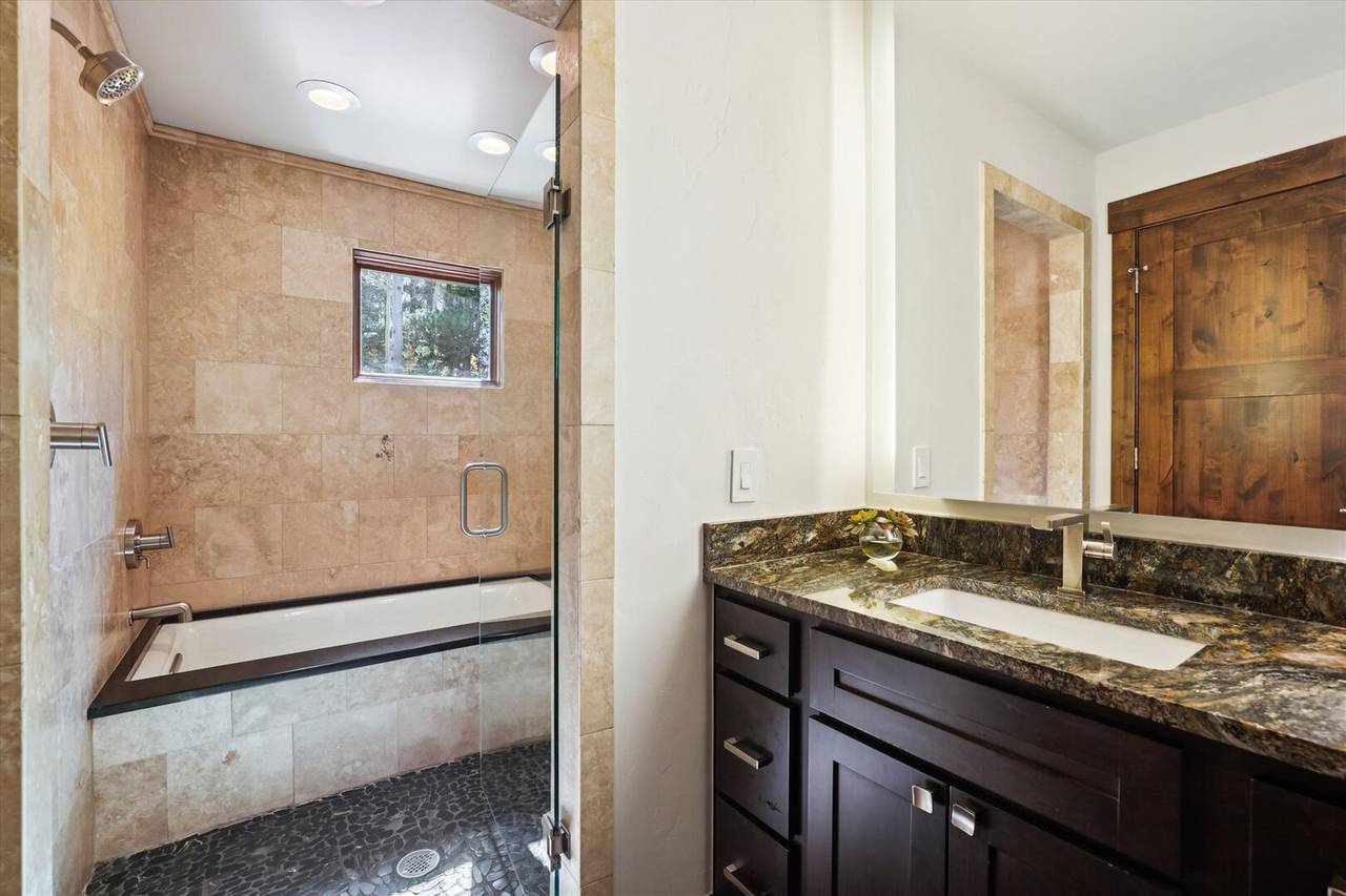 Bathroom - Elevated Escape - Breckenridge Vacation Rental Bathroom - Elevated Escape - Breckenridge Vacation Rental