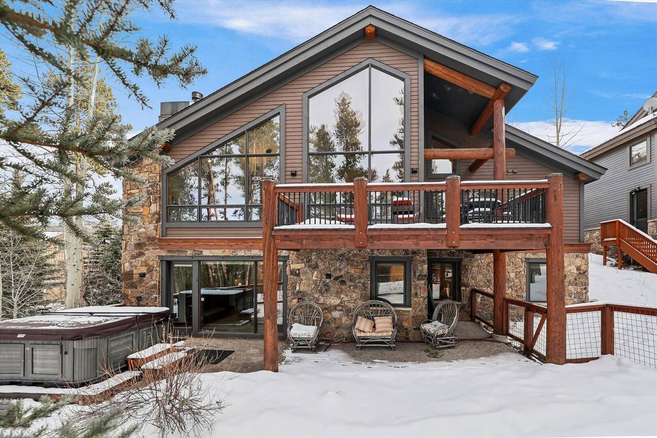 Exterior - Ski Inn - Breckenridge Vacation Rental Exterior - Ski Inn - Breckenridge Vacation Rental