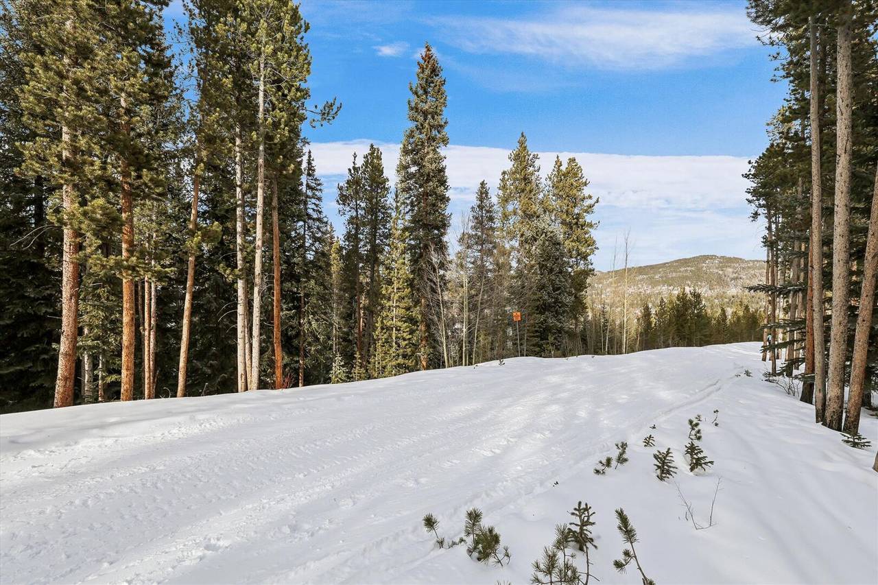 Exterior - Ski Inn - Breckenridge Vacation Rental Exterior - Ski Inn - Breckenridge Vacation Rental