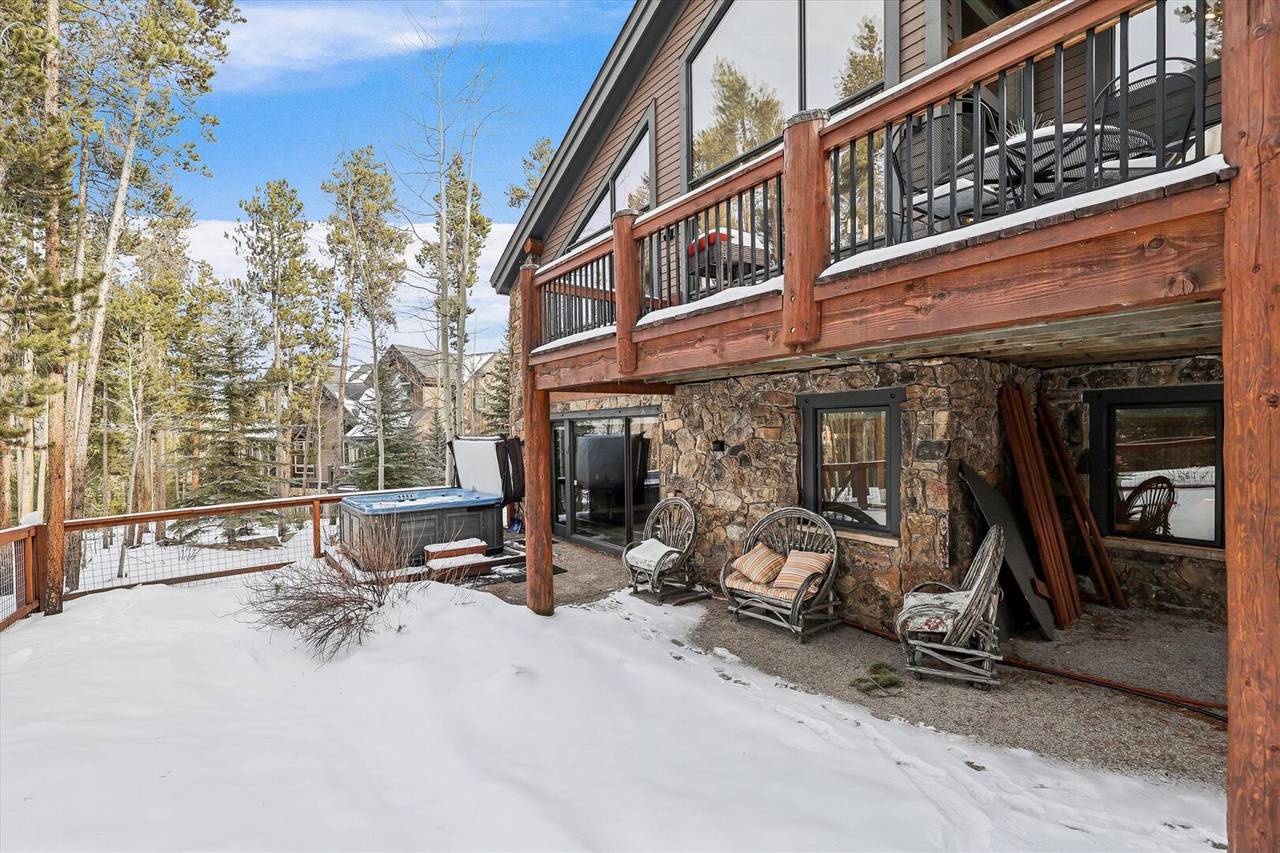 Exterior - Ski Inn - Breckenridge Vacation Rental Exterior - Ski Inn - Breckenridge Vacation Rental