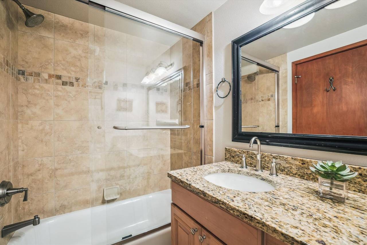 Bathroom - Pine Ridge 11E - Breckenridge Vacation Rental Bathroom - Pine Ridge 11E - Breckenridge Vacation Rental