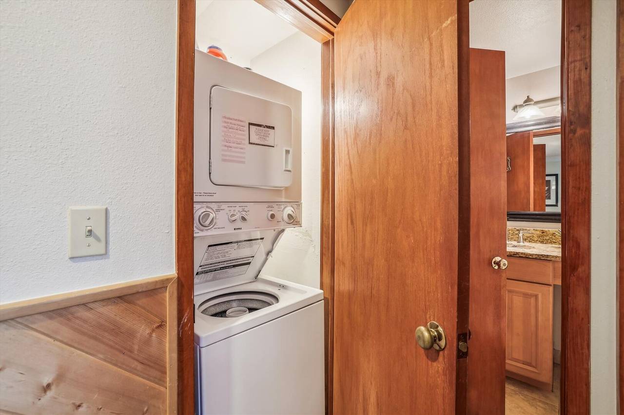 Laundry - Pine Ridge 11E - Breckenridge Vacation Rental Laundry - Pine Ridge 11E - Breckenridge Vacation Rental