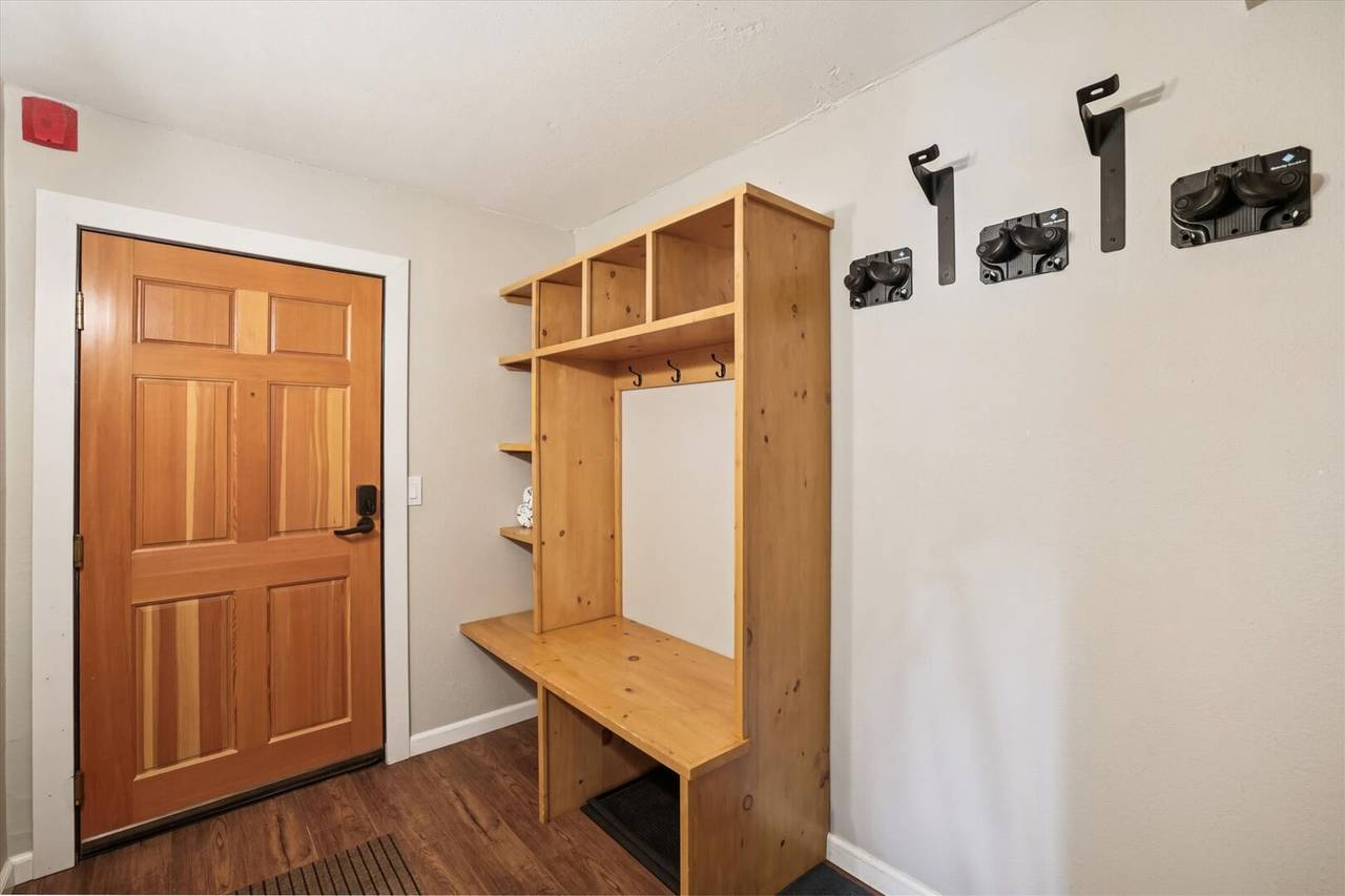 Entry - Trails End 216 - Breckenridge Vacation Rental Entry - Trails End 216 - Breckenridge Vacation Rental