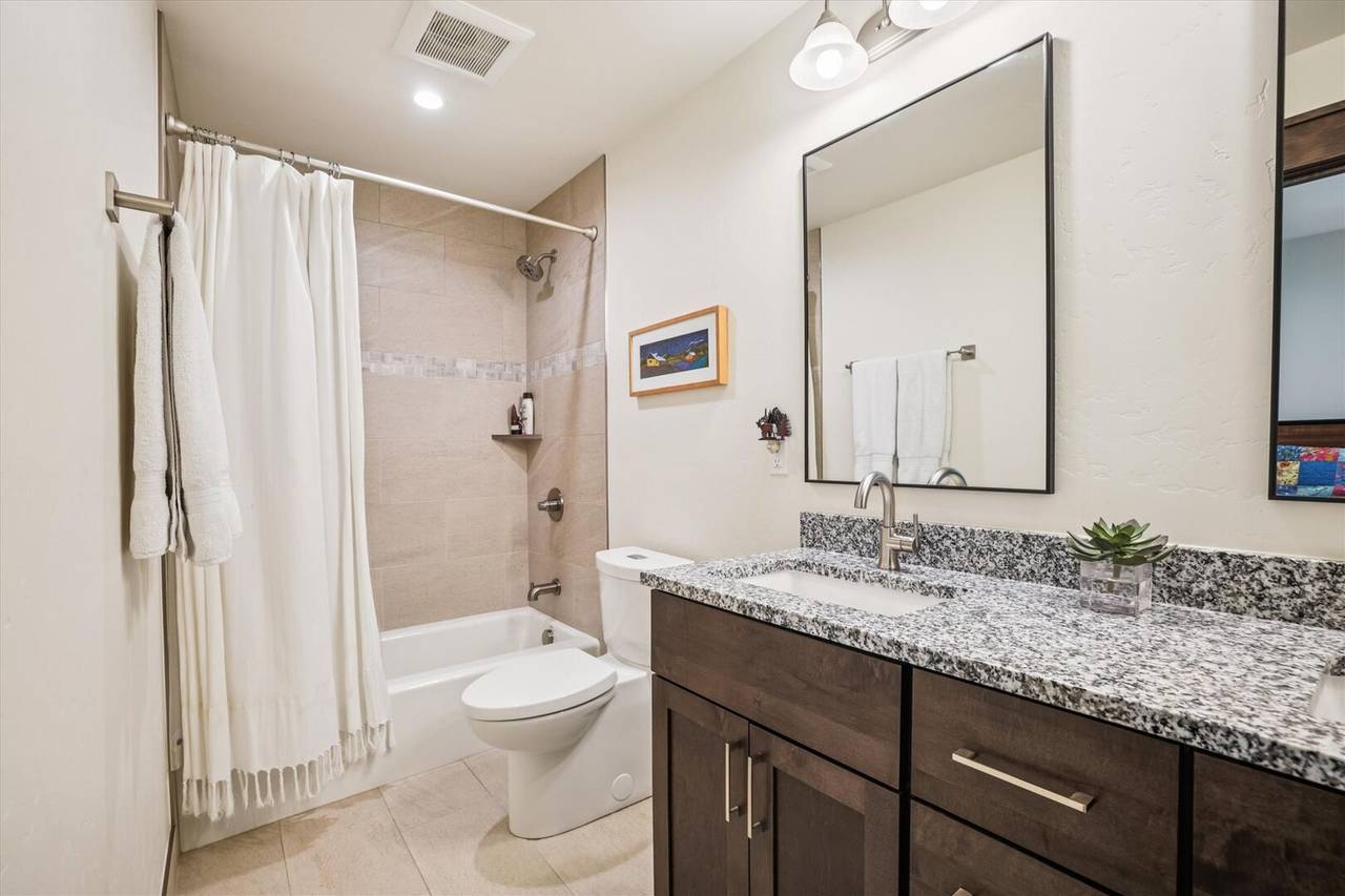 Bathroom - Breck Mountain Getaway - Breckenridge Vacation Rental Bathroom - Breck Mountain Getaway - Breckenridge Vacation Rental