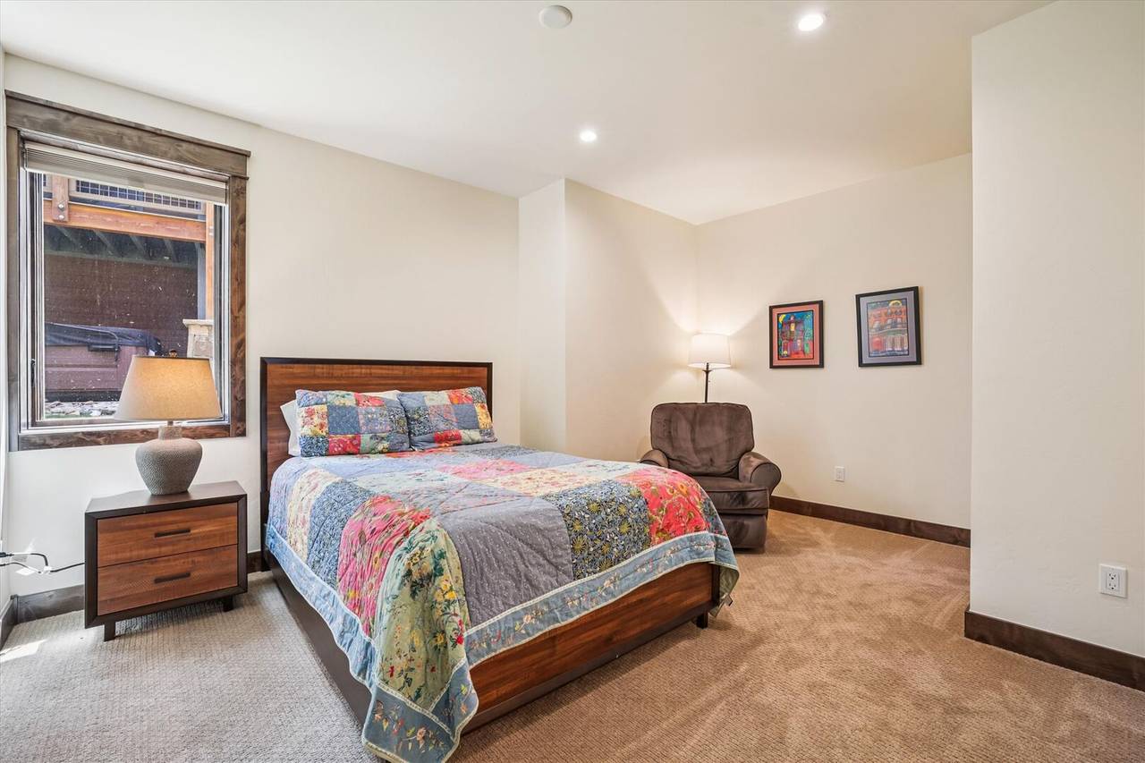 Bedroom - Breck Mountain Getaway - Breckenridge Vacation Rental Bedroom - Breck Mountain Getaway - Breckenridge Vacation Rental