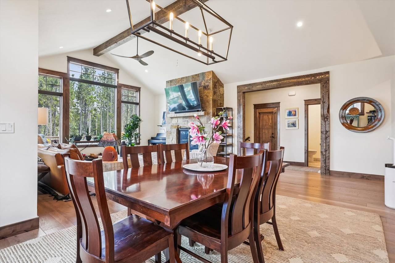 Dining Area - Breck Mountain Getaway - Breckenridge Vacation Rental Dining Area - Breck Mountain Getaway - Breckenridge Vacation Rental