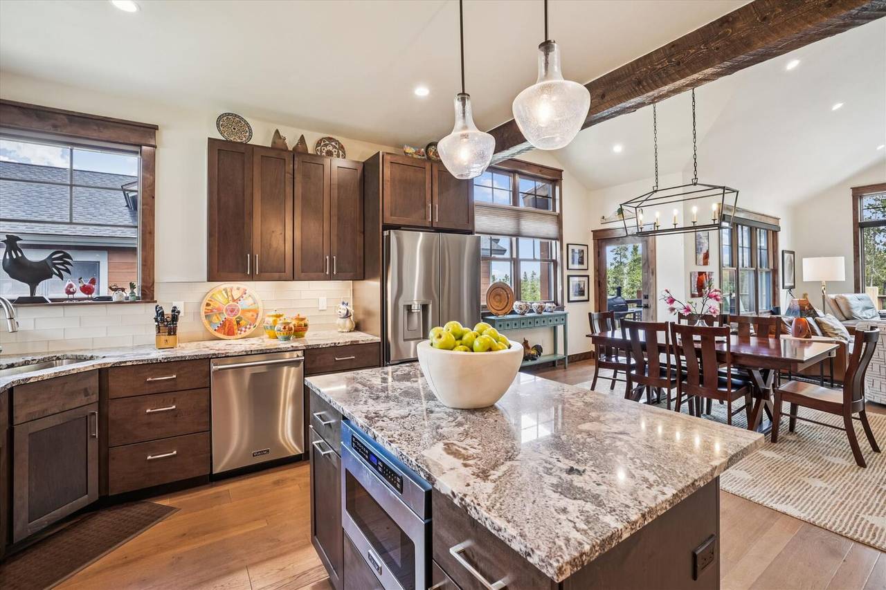 Kitchen - Breck Mountain Getaway - Breckenridge Vacation Rental Kitchen - Breck Mountain Getaway - Breckenridge Vacation Rental