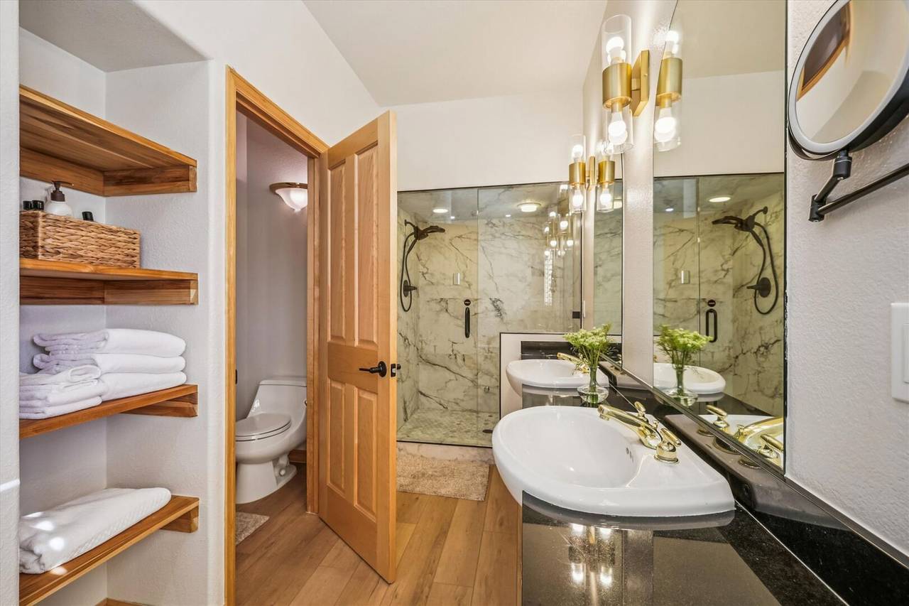 Bathroom - Charter Ridge 22 - Breckenridge Vacation Rental Bathroom - Charter Ridge 22 - Breckenridge Vacation Rental
