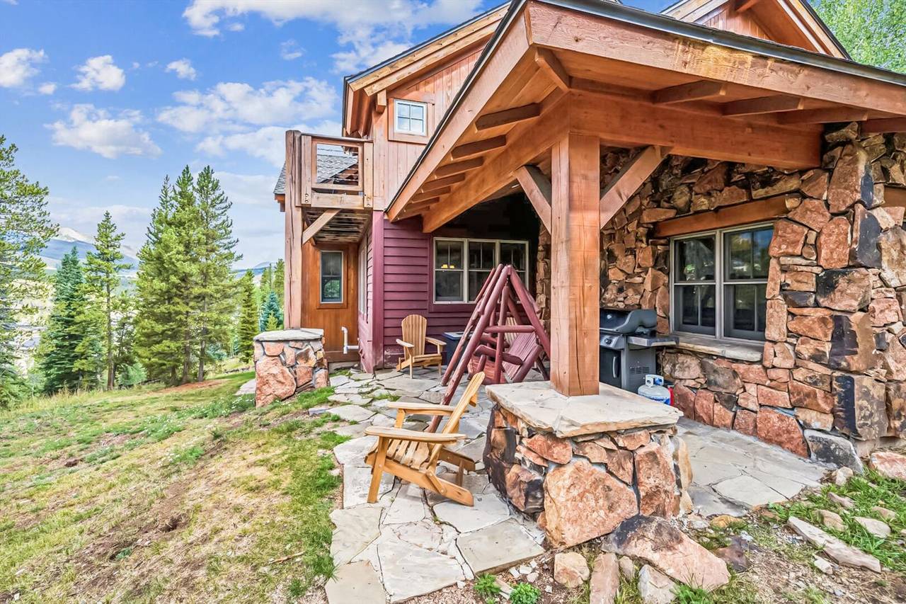 Patio - Little Bear Lodge - Breckenridge Vacation Rental Patio - Little Bear Lodge - Breckenridge Vacation Rental