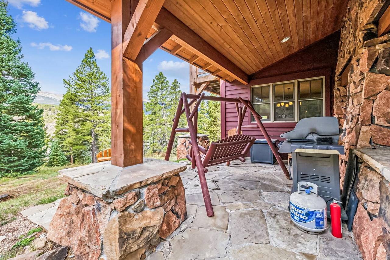 Patio - Little Bear Lodge - Breckenridge Vacation Rental Patio - Little Bear Lodge - Breckenridge Vacation Rental