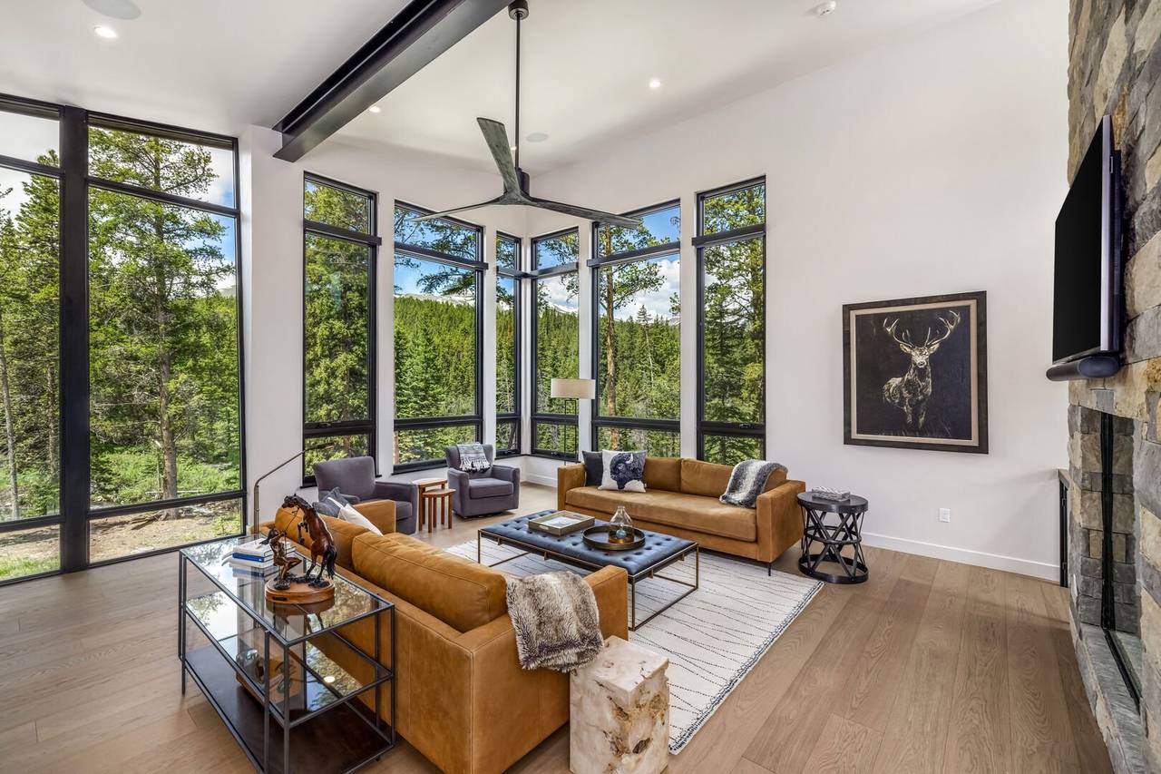 Living Area - The Blue River House at Breckenridge - Breckenridge Vacation Rental Living Area - The Blue River House at Breckenridge - Breckenridge Vacation Rental