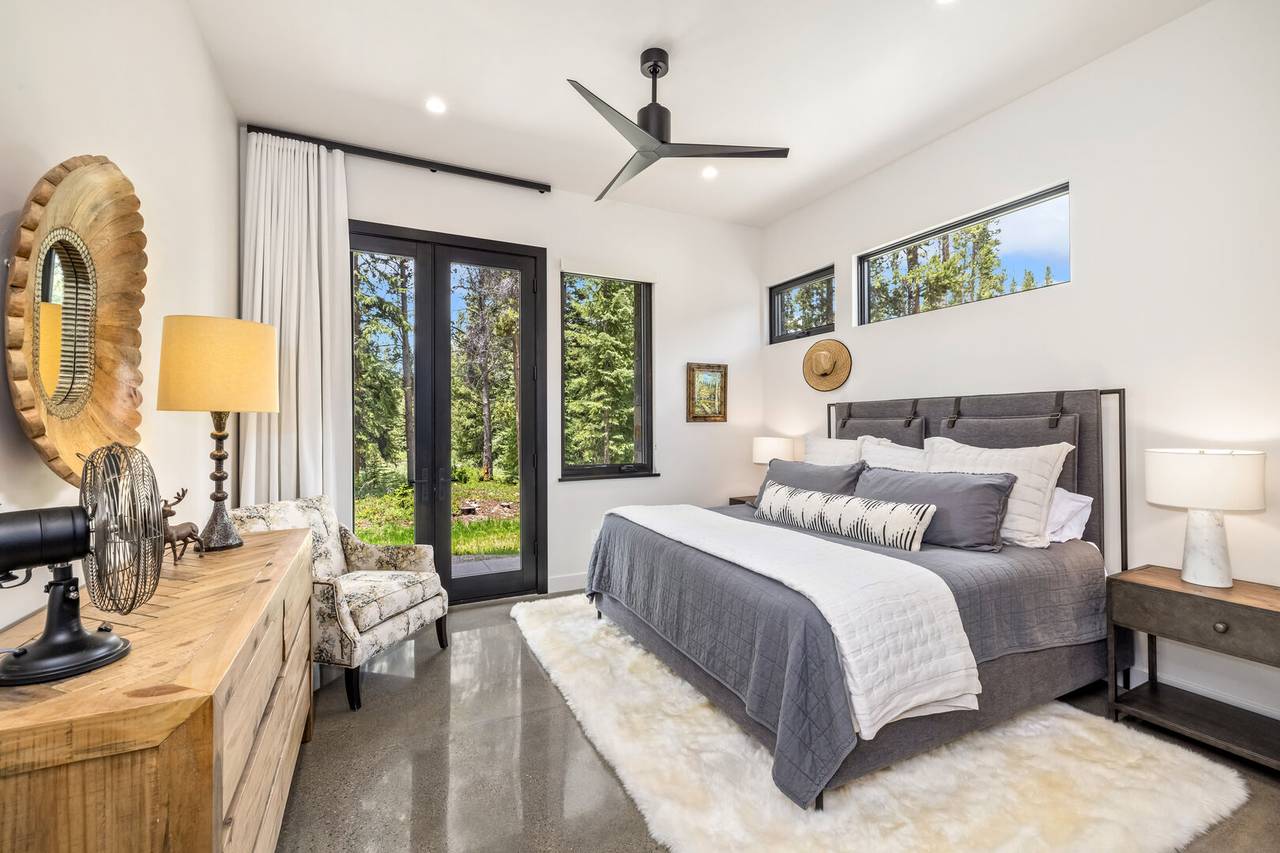 Bedroom - The Blue River House at Breckenridge - Breckenridge Vacation Rental Bedroom - The Blue River House at Breckenridge - Breckenridge Vacation Rental