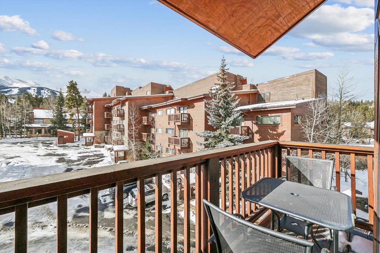 Balcony - Pine Ridge 5F - Breckenridge Vacation Rental Balcony - Pine Ridge 5F - Breckenridge Vacation Rental