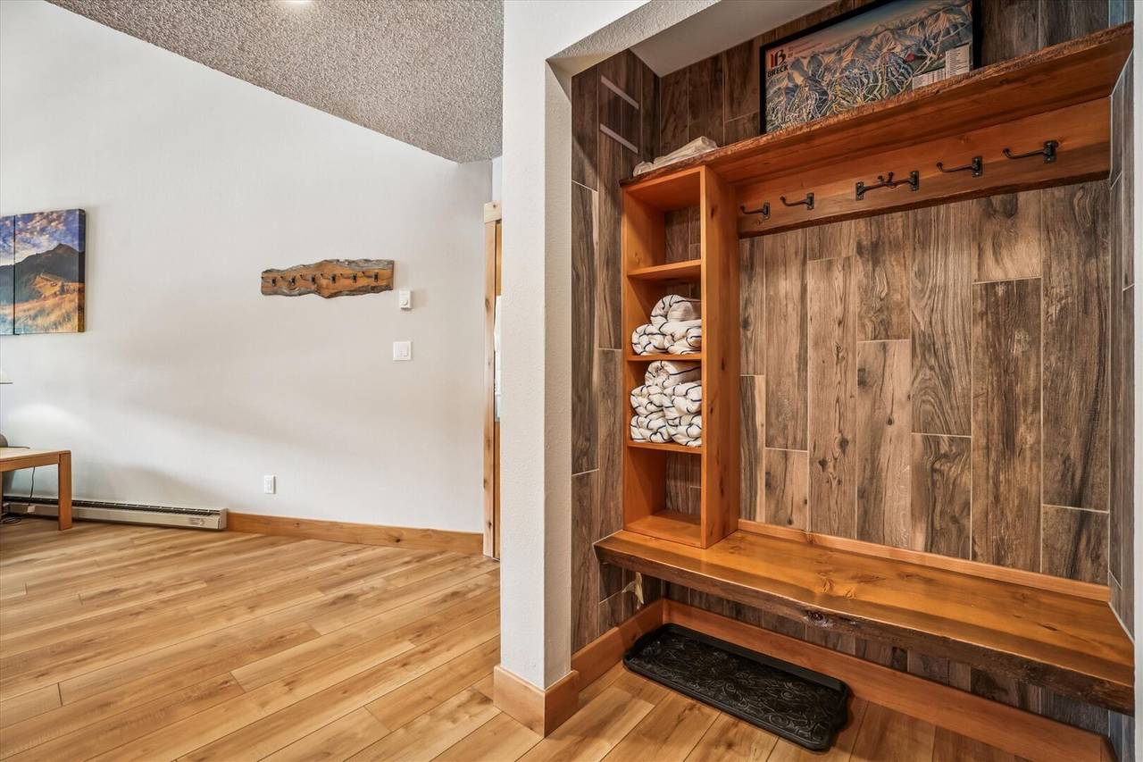 Entry - Pine Ridge 5F - Breckenridge Vacation Rental Entry - Pine Ridge 5F - Breckenridge Vacation Rental