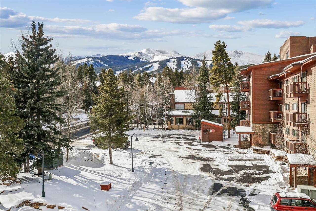 Balcony - Pine Ridge 5F - Breckenridge Vacation Rental Balcony - Pine Ridge 5F - Breckenridge Vacation Rental