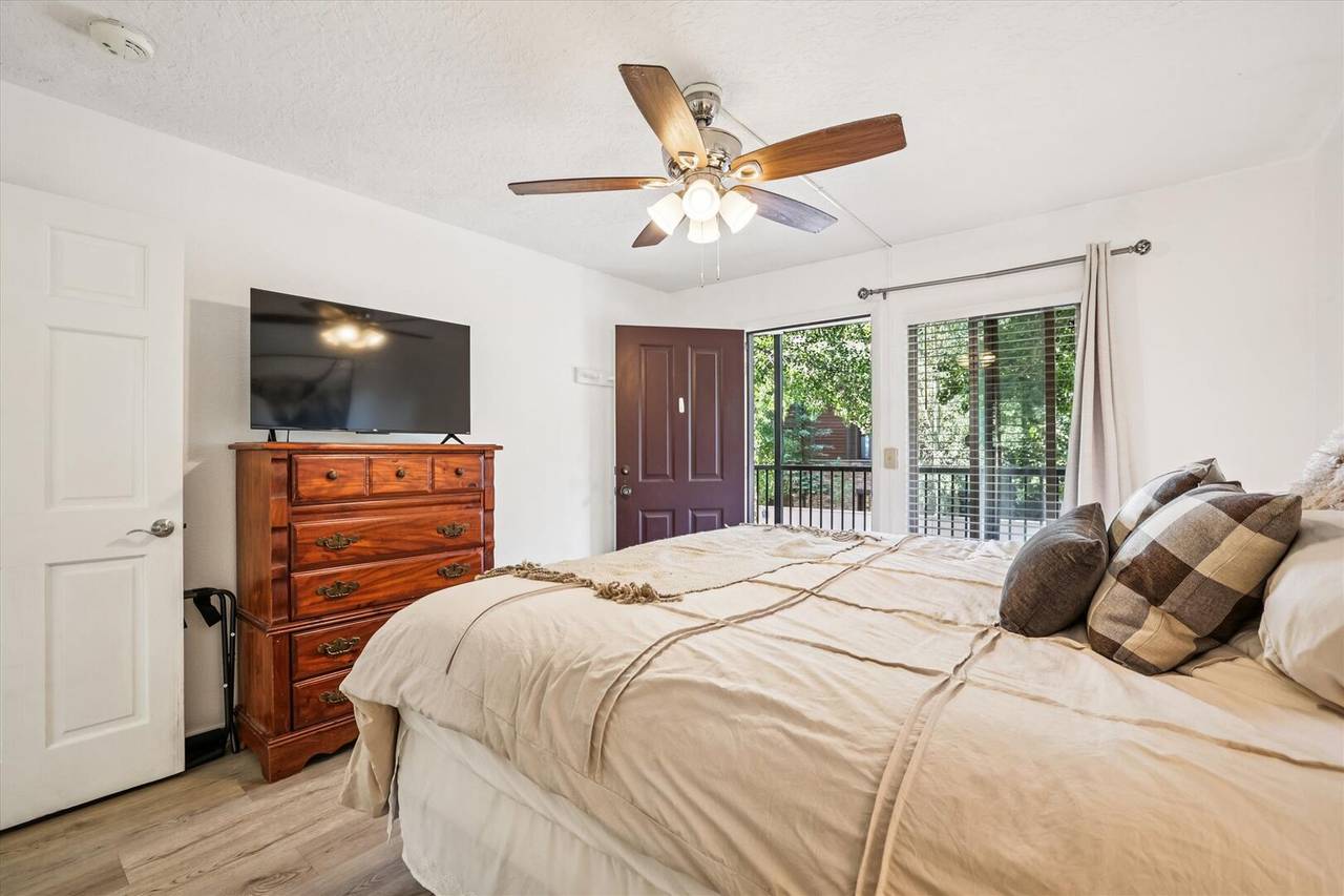 Bedroom - Mountain Meadows 203 - Frisco Vacation Rental Bedroom - Mountain Meadows 203 - Frisco Vacation Rental