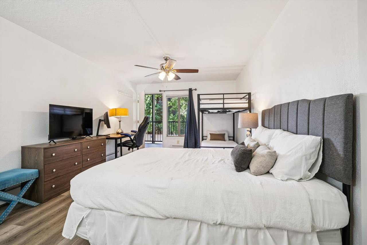 Bedroom - Mountain Meadows 203 - Frisco Vacation Rental Bedroom - Mountain Meadows 203 - Frisco Vacation Rental