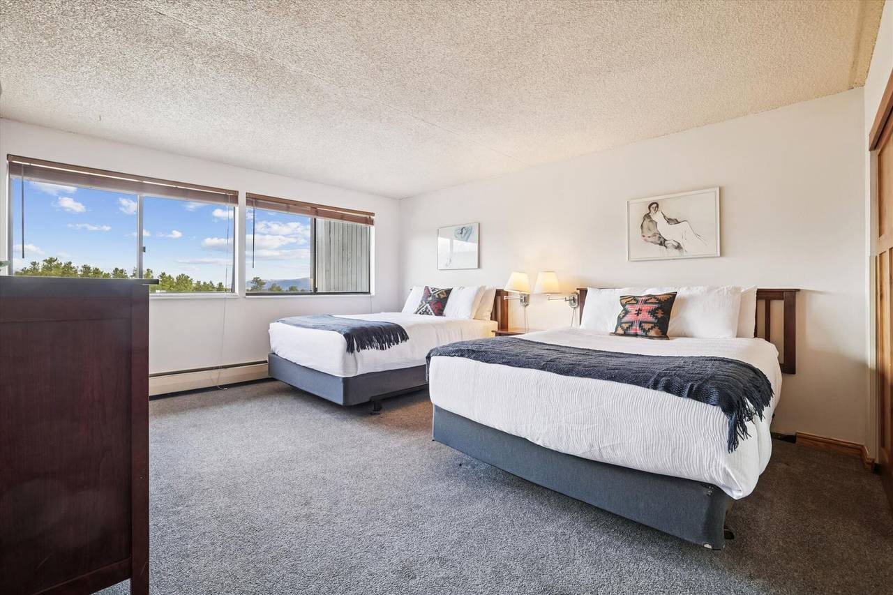 Bedroom - Beaver Run 28220 - Breckenridge Vacation Rental Bedroom - Beaver Run 28220 - Breckenridge Vacation Rental