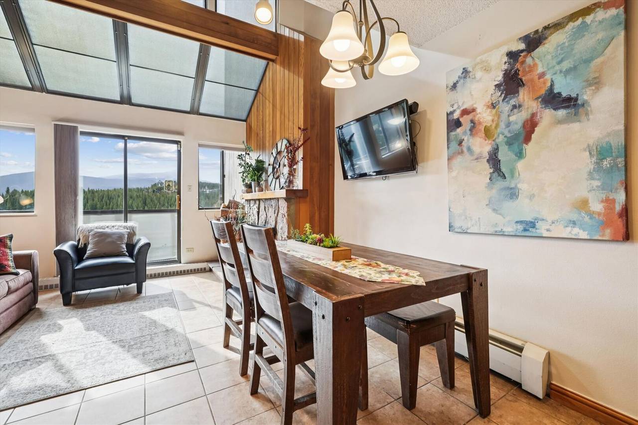 Dining Area - Beaver Run 28220 - Breckenridge Vacation Rental Dining Area - Beaver Run 28220 - Breckenridge Vacation Rental