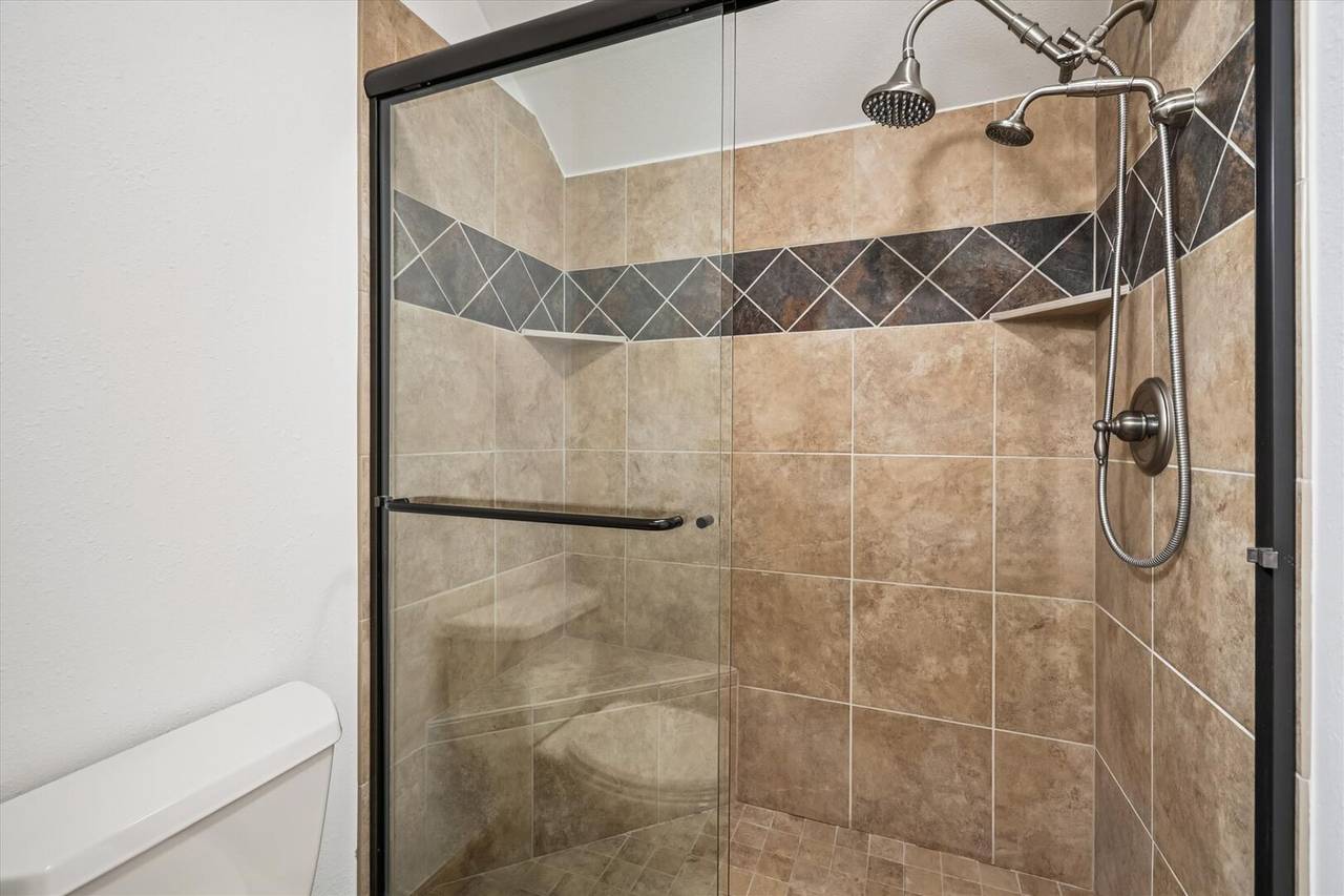 Bathroom - Ski Hill 34 - Breckenridge Vacation Rental Bathroom - Ski Hill 34 - Breckenridge Vacation Rental