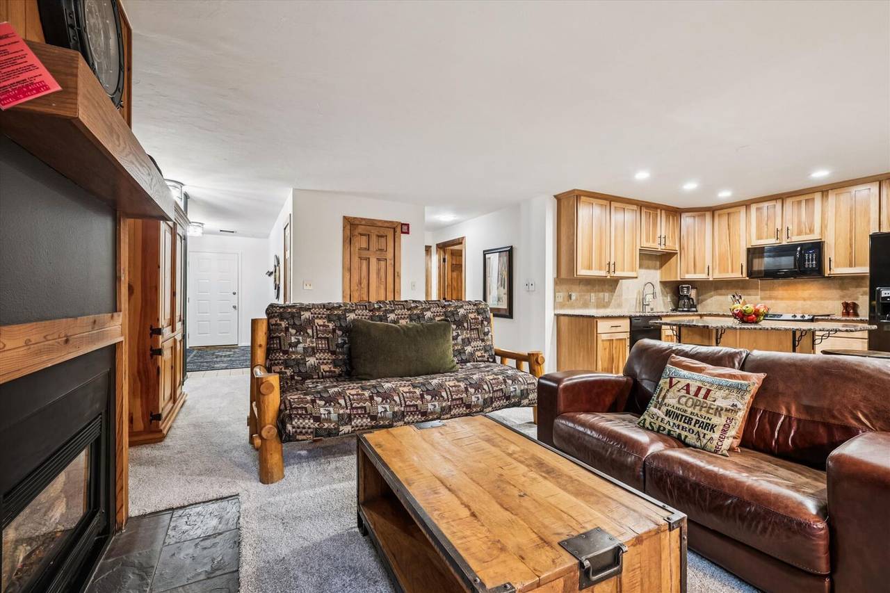 Living Area - Ski Hill 34 - Breckenridge Vacation Rental Living Area - Ski Hill 34 - Breckenridge Vacation Rental