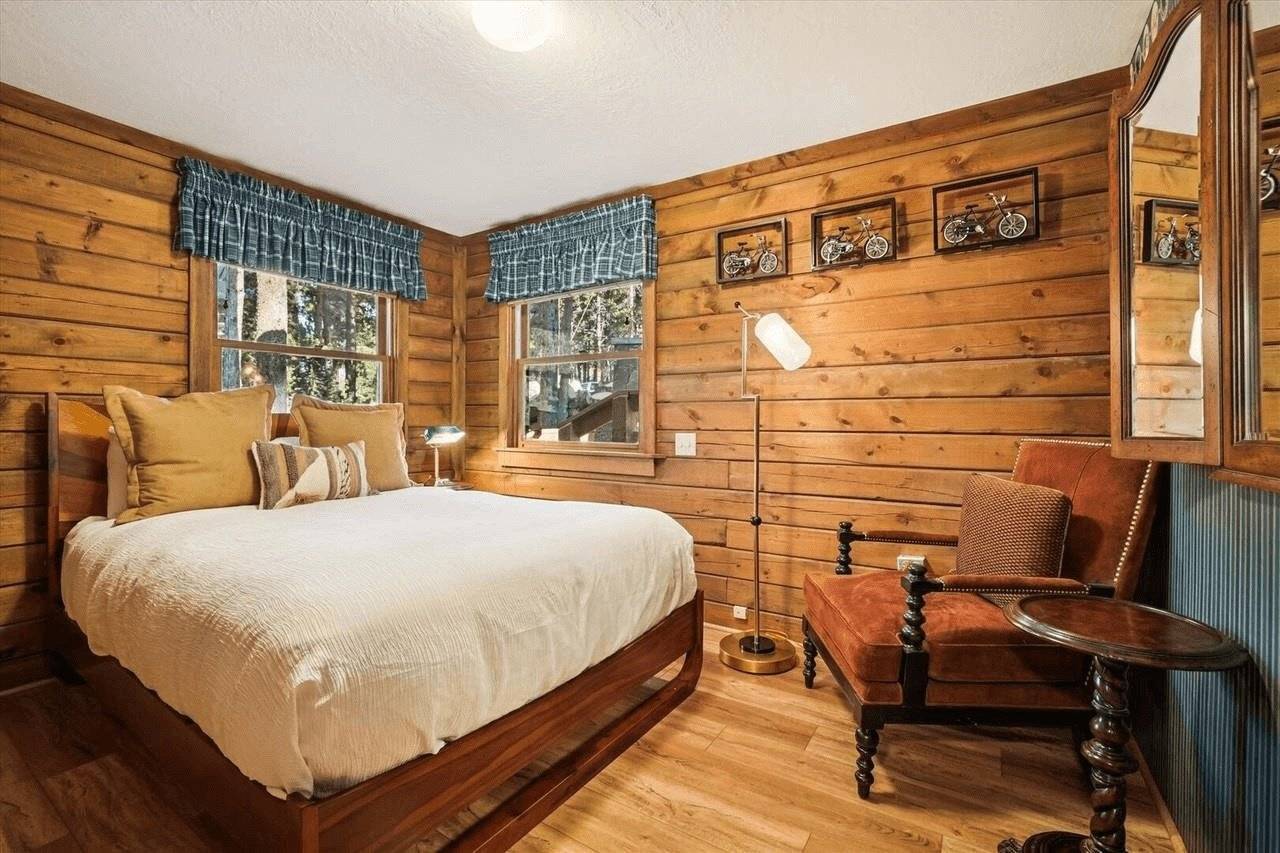 Bedroom - Serendipity Lodge - Breckenridge Vacation Rental Bedroom - Serendipity Lodge - Breckenridge Vacation Rental