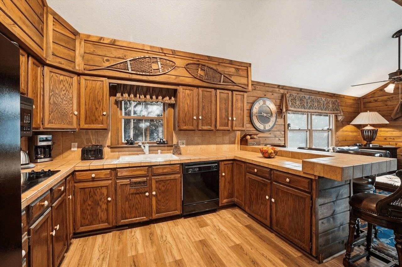 breckenridge-cabin-spacious-fully-equiped-kitchen breckenridge-cabin-spacious-fully-equiped-kitchen