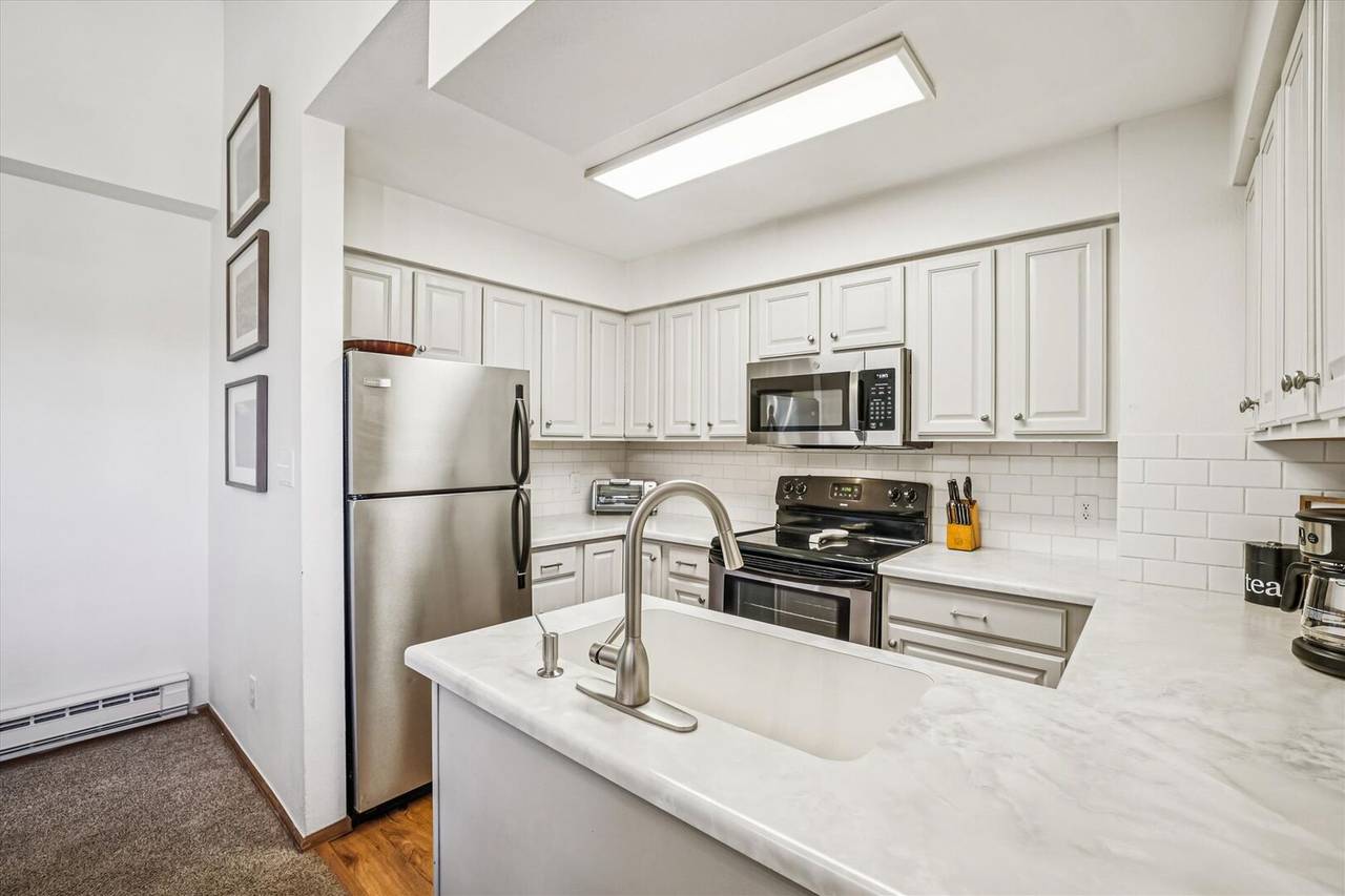 Kitchen - Ski Hill 39 - Breckenridge Vacation Rental Kitchen - Ski Hill 39 - Breckenridge Vacation Rental