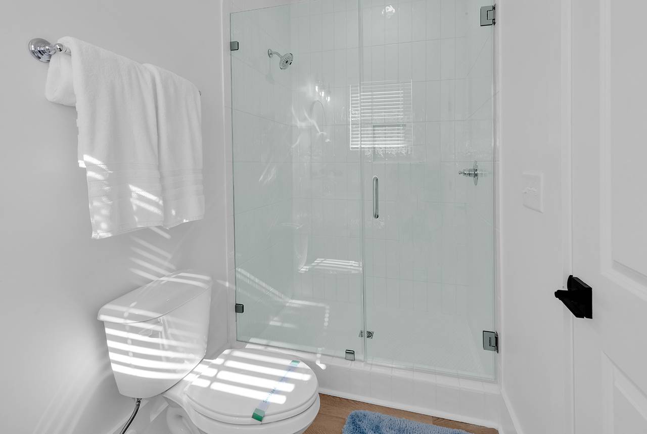 Bedroom 3 bath Bedroom 3 bath