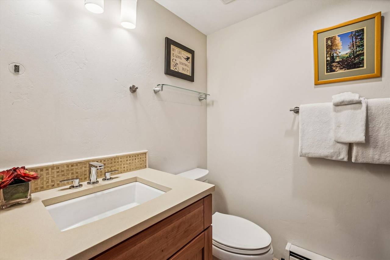 Bathroom - Rivera's Run - Frisco Vacation Rental Bathroom - Rivera's Run - Frisco Vacation Rental