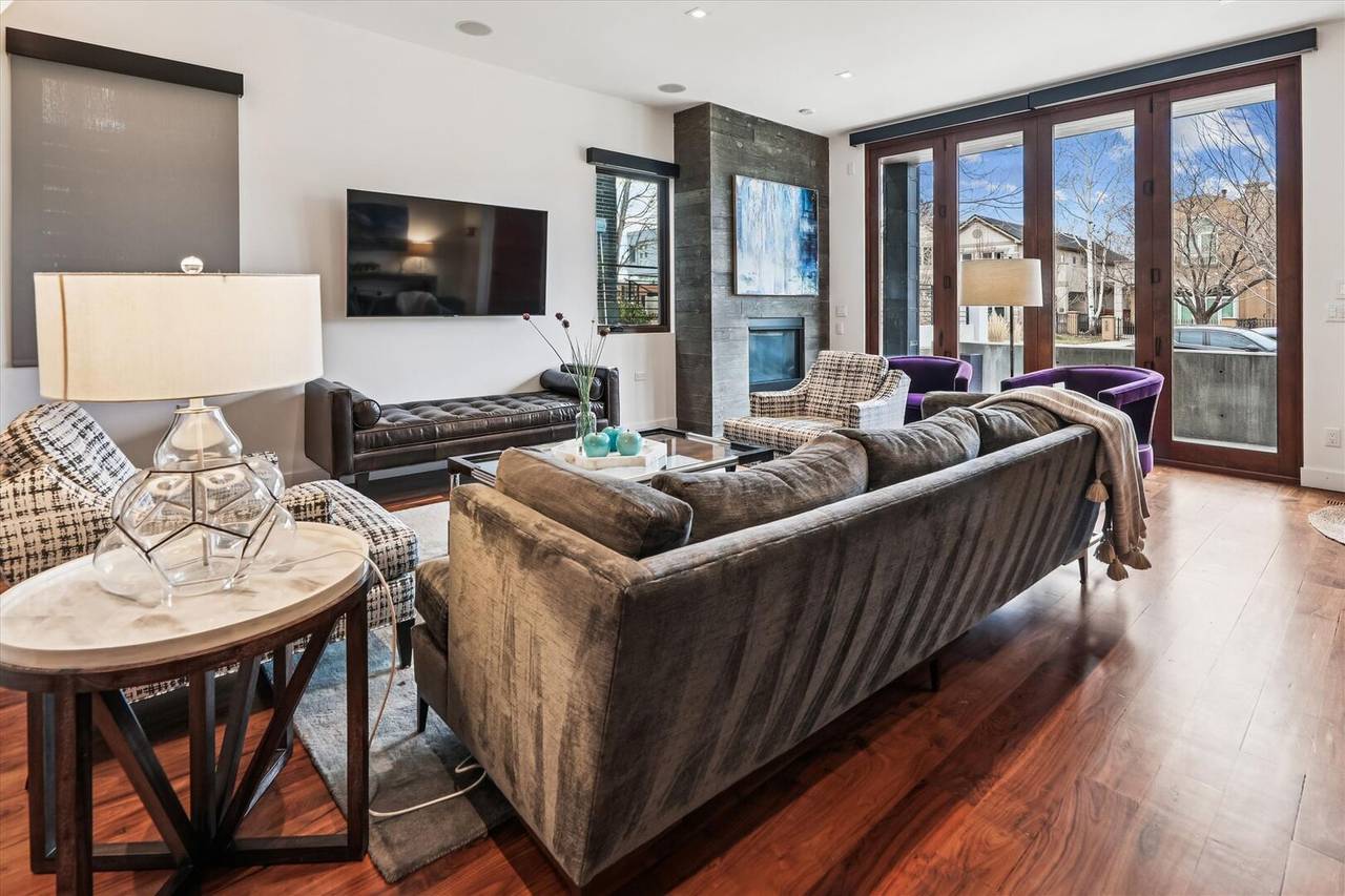 Living Area - The Garfield at Cherry Creek - Denver Vacation Rental Living Area - The Garfield at Cherry Creek - Denver Vacation Rental