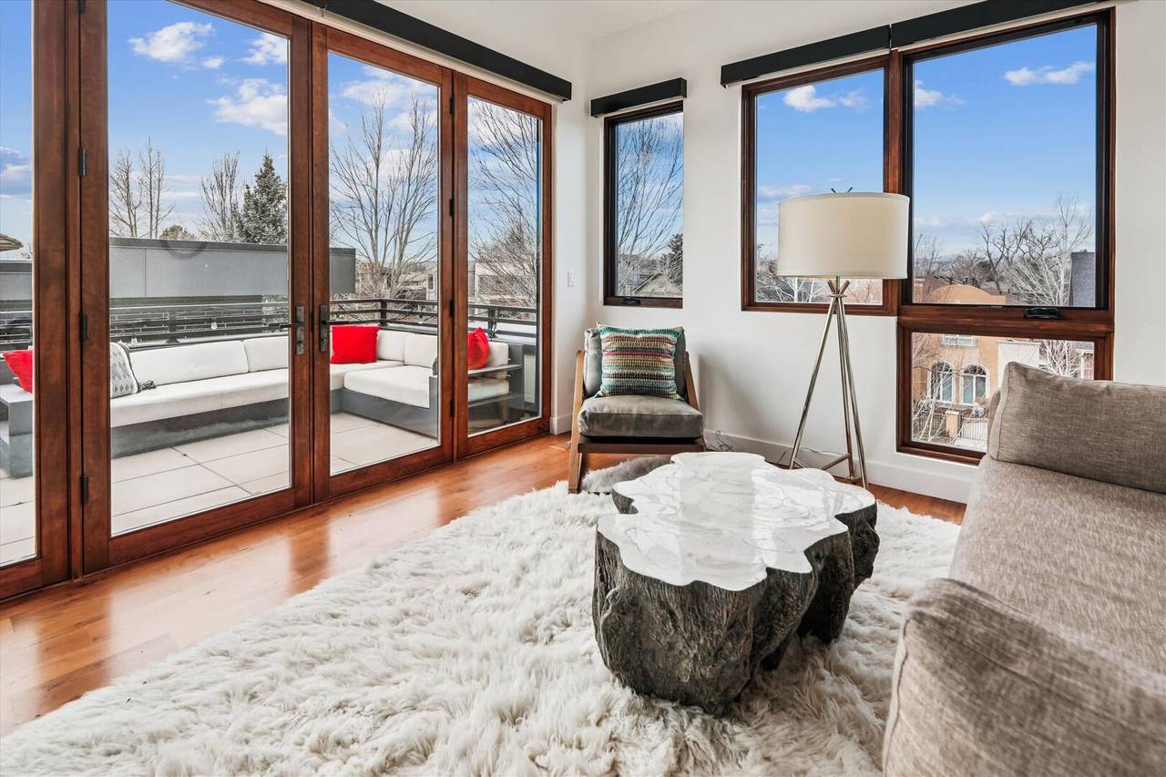 Living Area - The Garfield at Cherry Creek - Denver Vacation Rental Living Area - The Garfield at Cherry Creek - Denver Vacation Rental