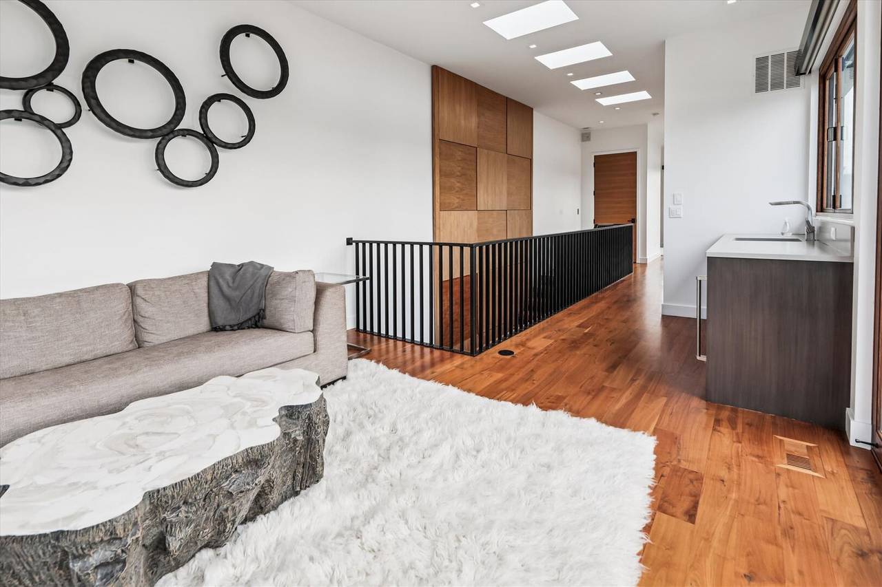 Living Area - The Garfield at Cherry Creek - Denver Vacation Rental Living Area - The Garfield at Cherry Creek - Denver Vacation Rental