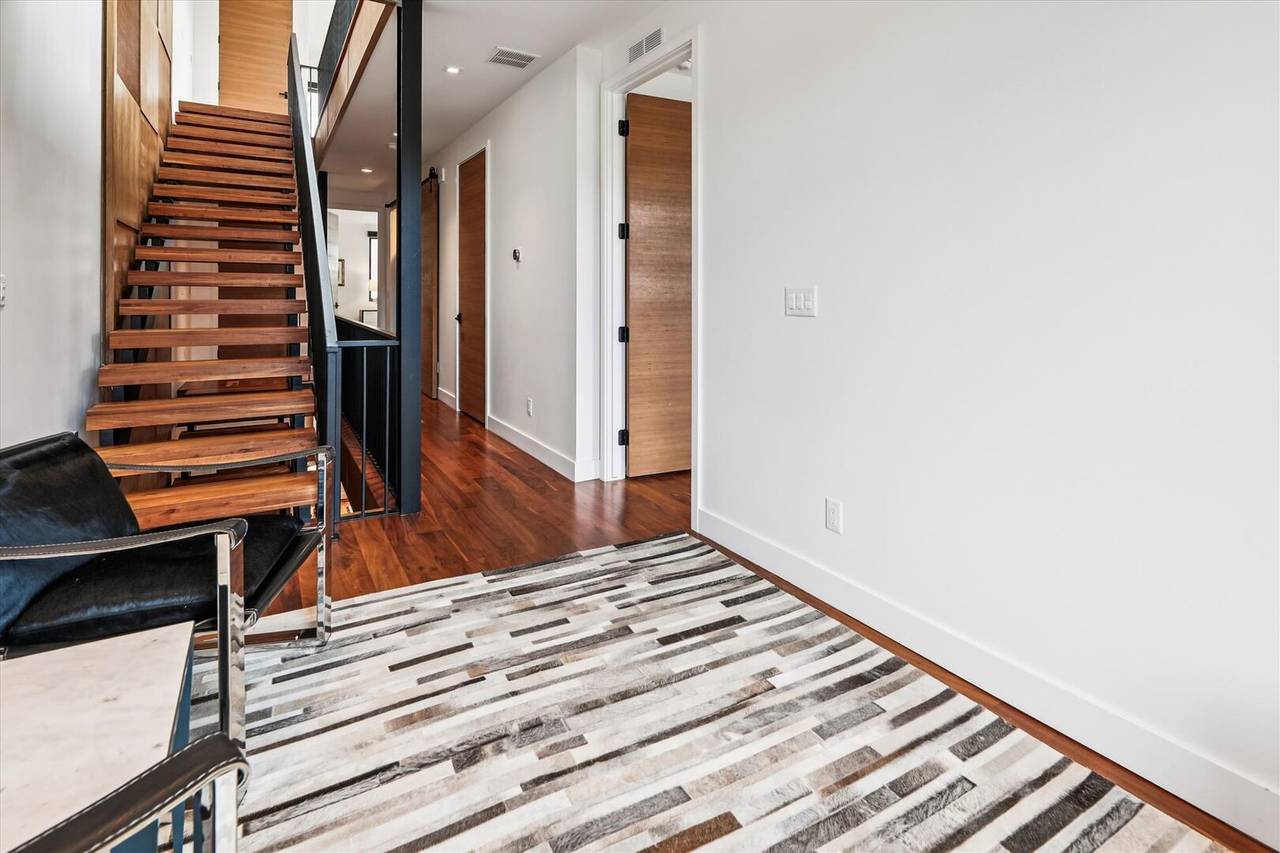 Living Area - The Garfield at Cherry Creek - Denver Vacation Rental Living Area - The Garfield at Cherry Creek - Denver Vacation Rental