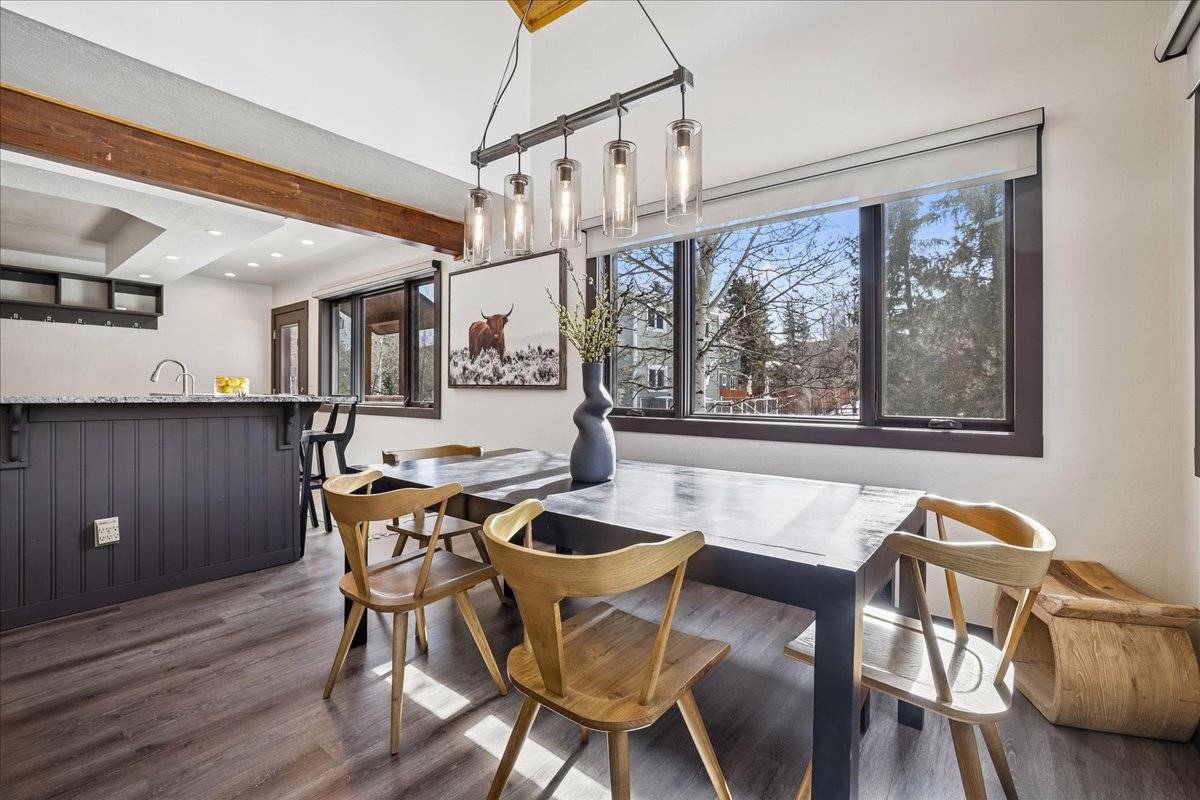 Dining Area - Villa Mount Royal - Frisco Vacation Rental Dining Area - Villa Mount Royal - Frisco Vacation Rental