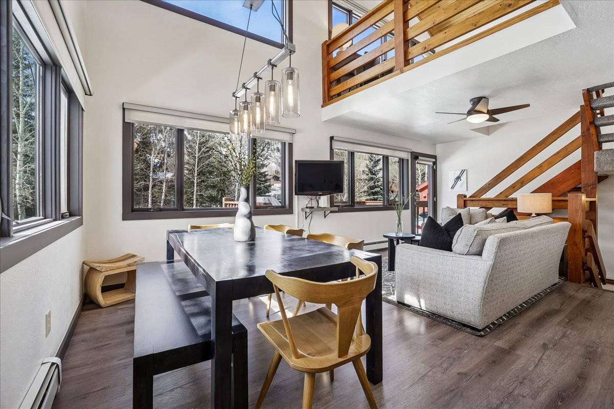 Dining Area - Villa Mount Royal - Frisco Vacation Rental Dining Area - Villa Mount Royal - Frisco Vacation Rental