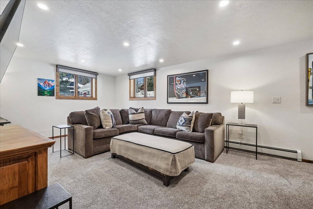 Living Area - Villa Mount Royal - Frisco Vacation Rental Living Area - Villa Mount Royal - Frisco Vacation Rental