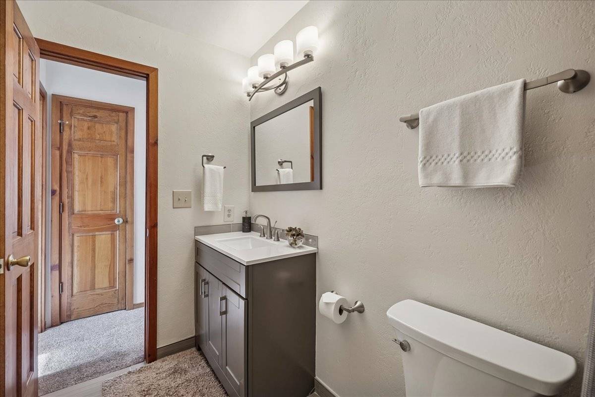 Bathroom - Villa Mount Royal - Frisco Vacation Rental Bathroom - Villa Mount Royal - Frisco Vacation Rental