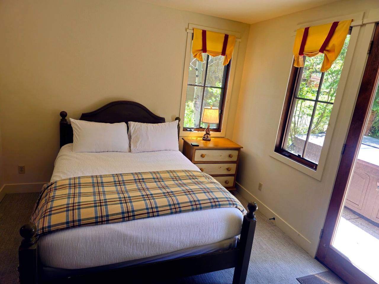 Bedroom - Trail Nest - Breckenridge Vacation Rental Bedroom - Trail Nest - Breckenridge Vacation Rental