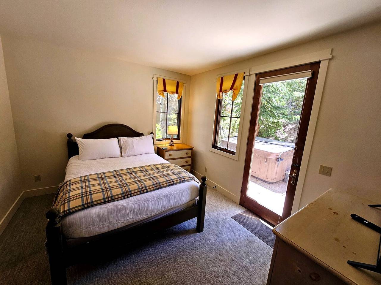 Bedroom - Trail Nest - Breckenridge Vacation Rental Bedroom - Trail Nest - Breckenridge Vacation Rental